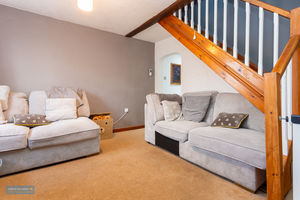 Sitting Room- click for photo gallery